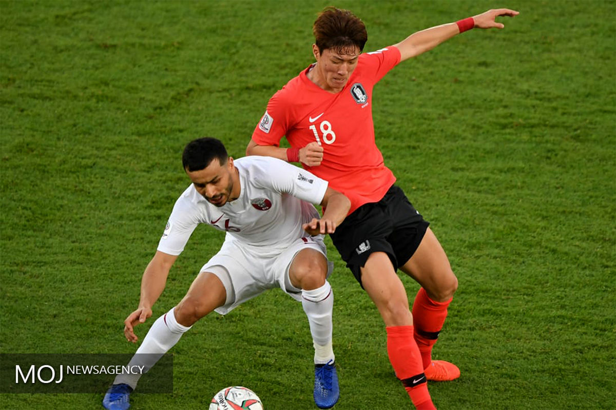 دیدار تیم‌های ملی فوتبال قطر و کره جنوبی