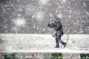 پیش‌بینی بارش برف در برخی مناطق کوهستانی/ توصیه به مسافران نوروزی