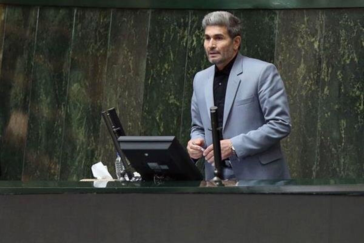احمد محرم زاده