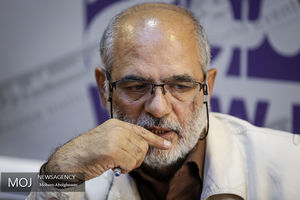 اینستاگرام در حمایت از سپاه فیلتر شود/دولت بیش از همه به سپاه نیاز دارد