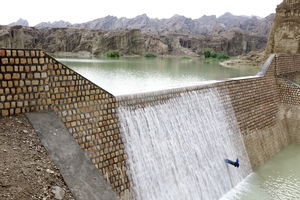 بیش از ۷۰ میلیون متر مکعب سازه‌های آبخیزداری در هرمزگان آبگیری شد