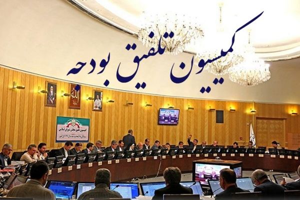 مالیات بر ارزش افزوده ۱۰ درصد باقی ماند