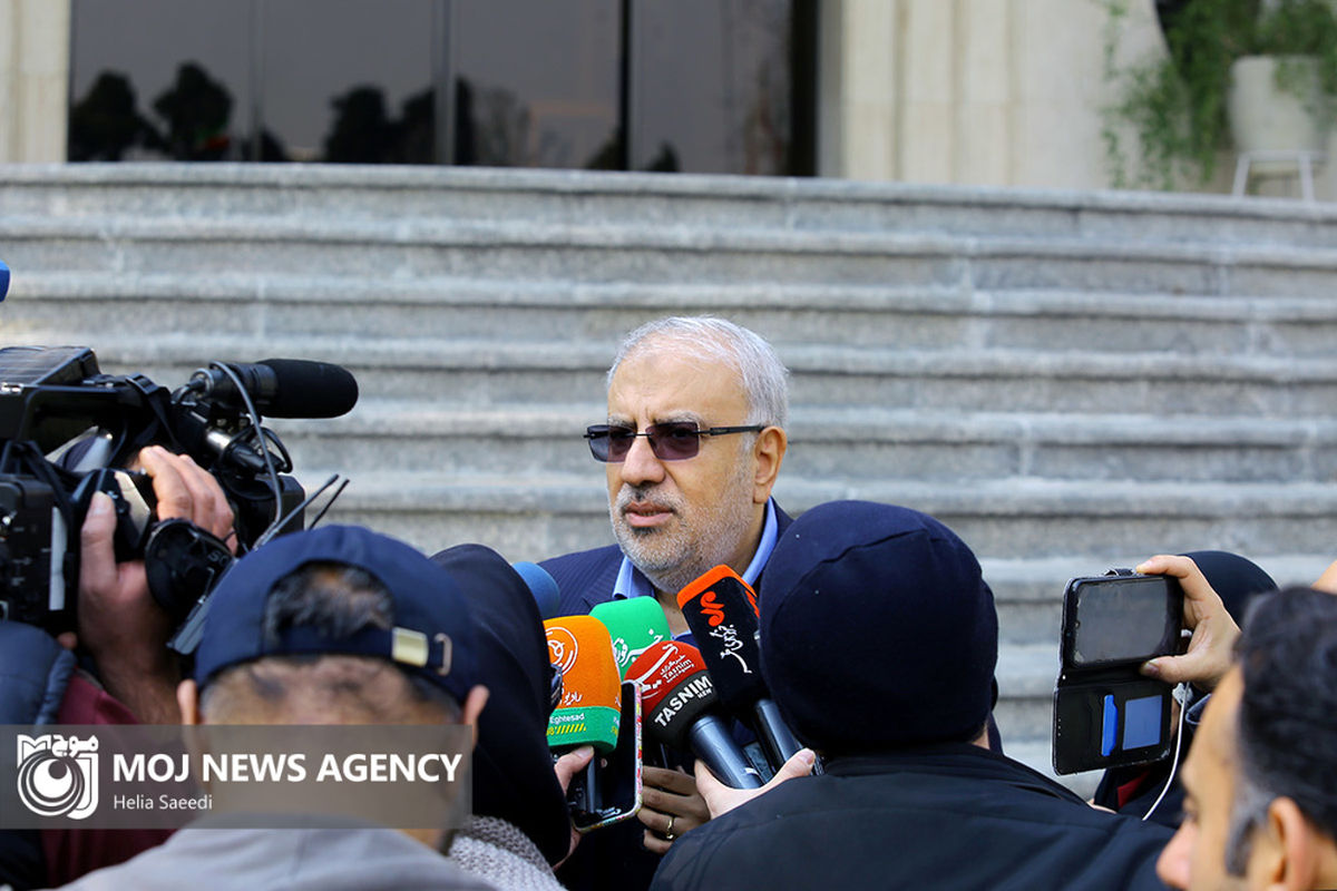 حاشیه جلسه هیات دولت - ۱۶ اسفند