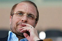 بهت‌ زده‌ ام از این فاجعه/ غم تمام وجودم را فراگرفته است