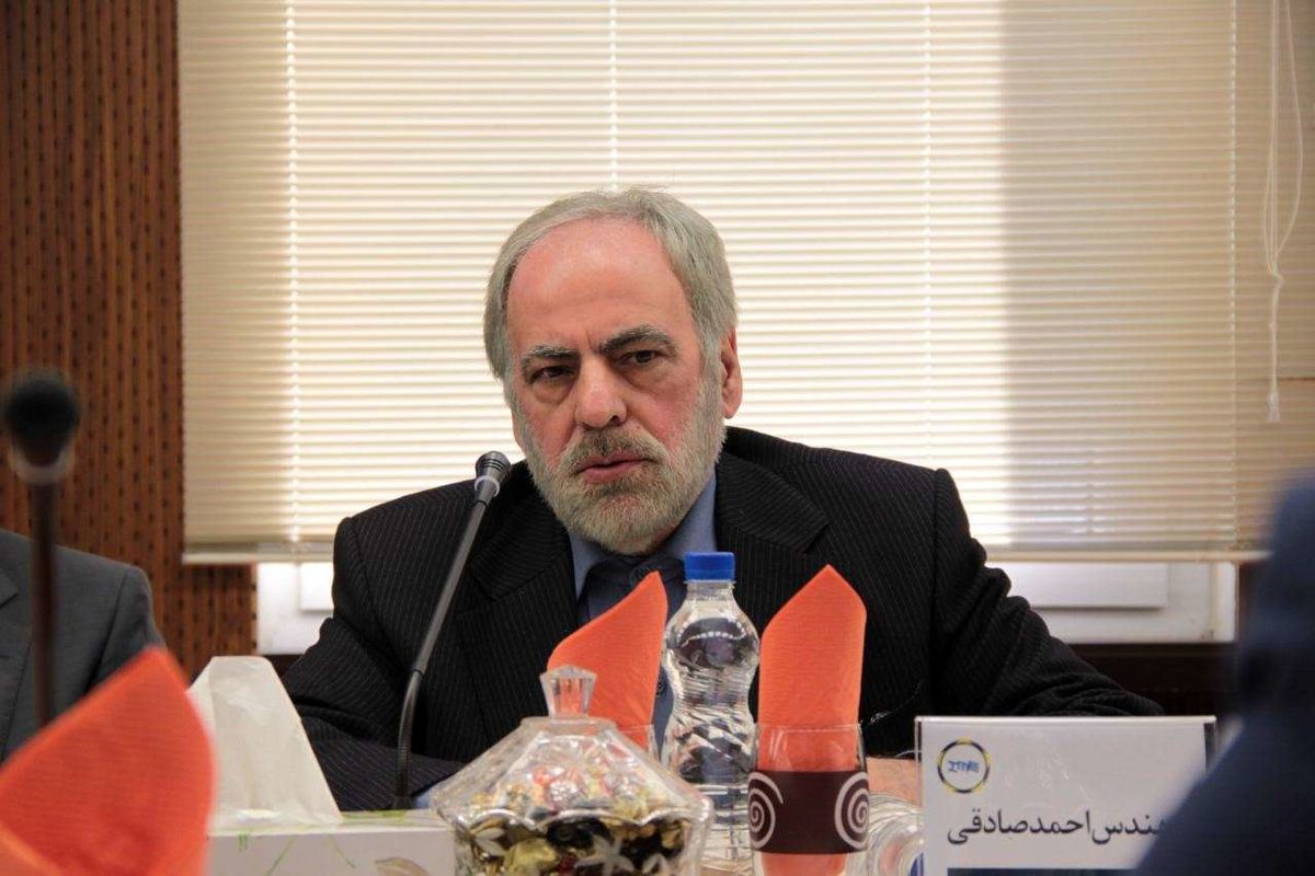 اصفهان- مدیر عامل شرکت ذوب اهن