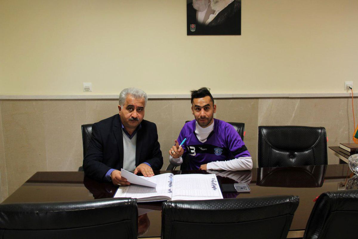 میلاد زنیدپور و عزیز معبودی