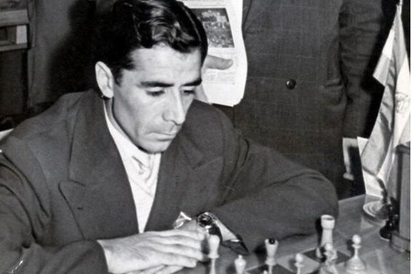 درگذشت عباس لطفی پیشکسوت شطرنج ایران