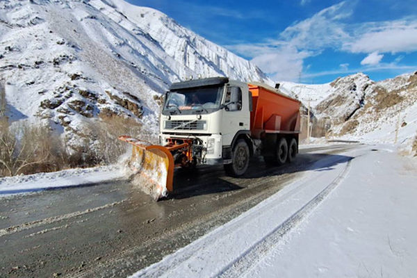تمام راه‌های اصلی و شریانی کشور باز و تردد در آن‌ها برقرار است