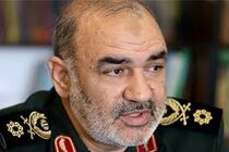 سرلشکر سلامی صعود فجر سپاسی شیراز به لیگ برتر فوتبال را تبریک گفت