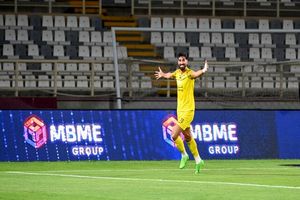 تلخی شکست برای کلباء با وجود گل شهریار مغانلو