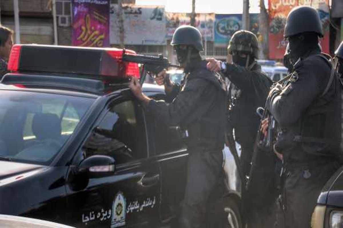 مانور گروگان گیری