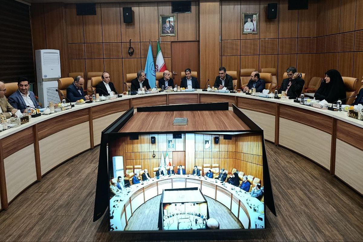 انعقاد قرارداد استاندار اردبیل با سازمان شیلات کشور