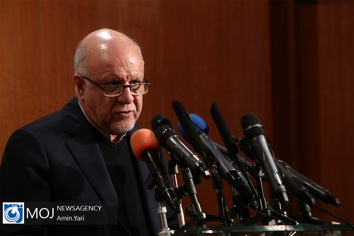 امضای قرارداد بین شرکت ملی نفت و شرکت مپنا / زنگنه