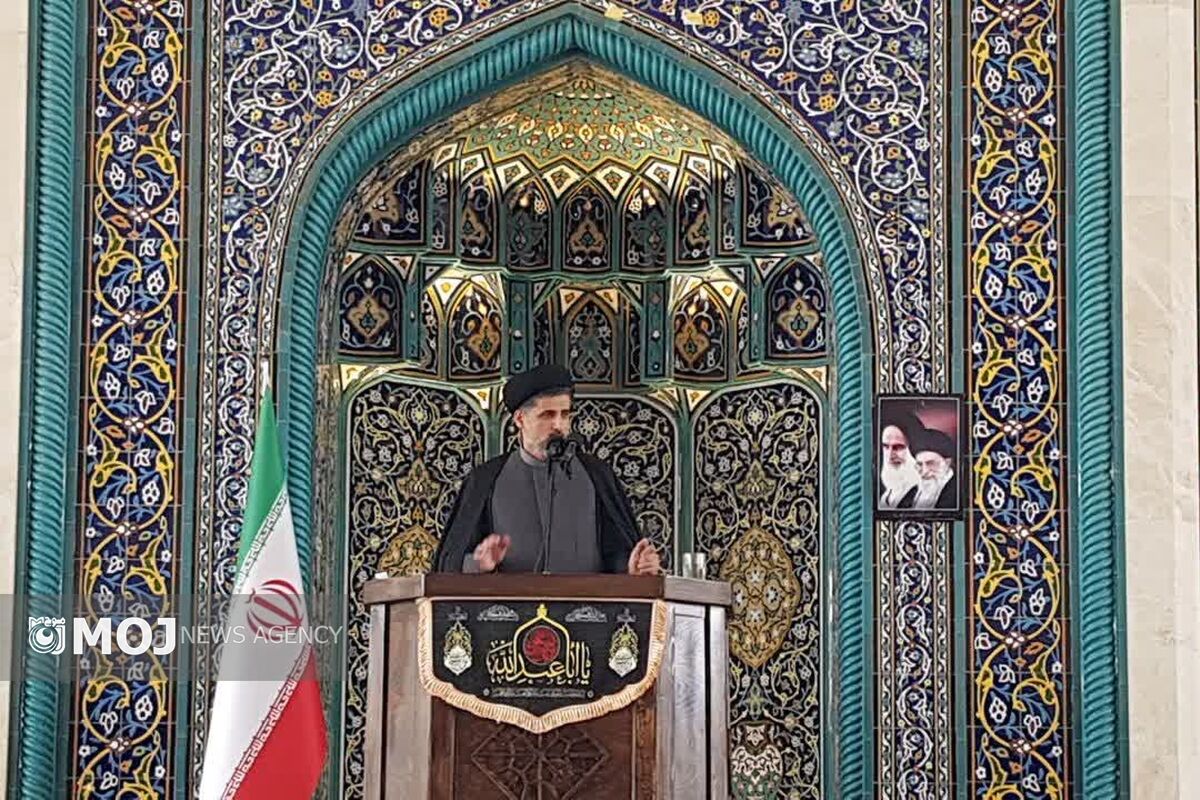 حسینی خطیب موقت نماز جمعه کیش