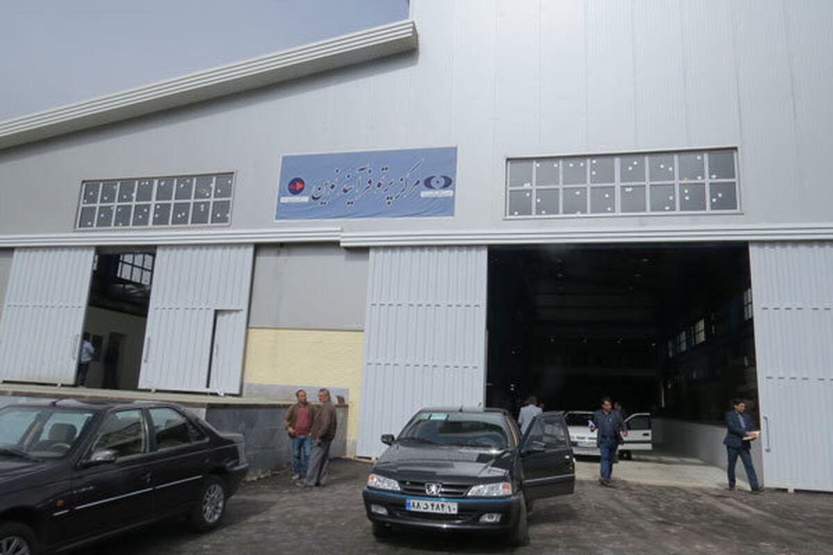 vF7dA4GF0XkX