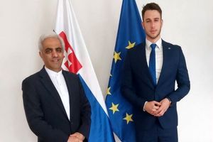 دیدار و گفتگوی سفیر ایران با وزیر خارجه اسلواکی