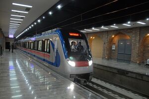 اجرای تور رایگان متروگردی و طرح آموزش شهروندی قطارشهری اصفهان