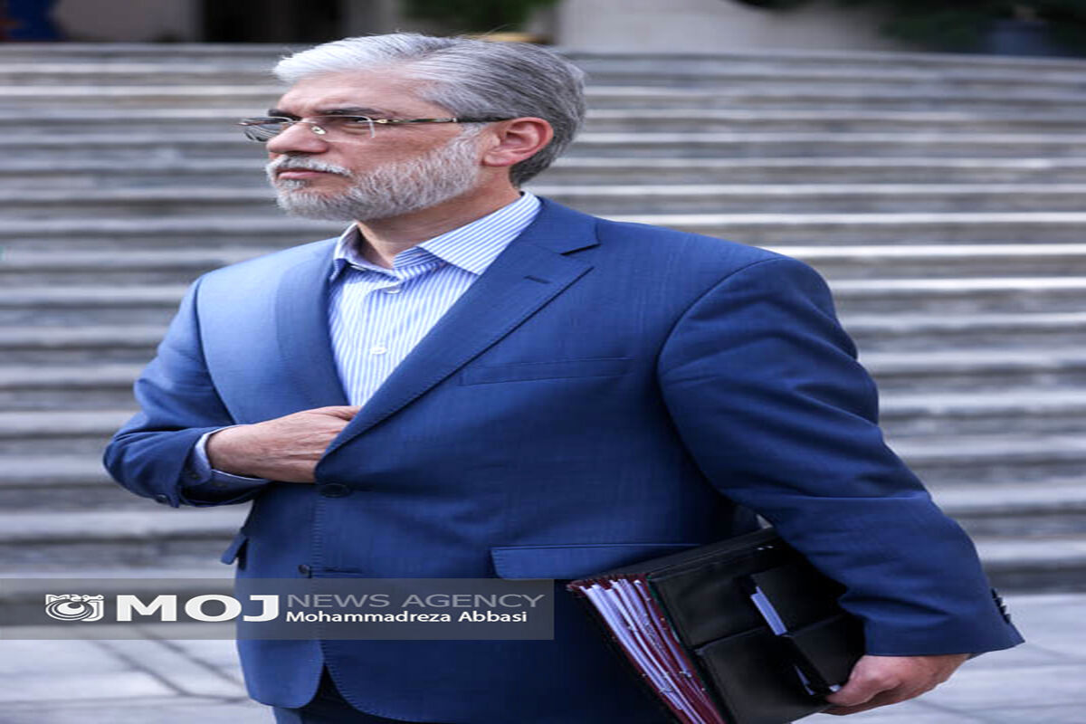 حاشیه جلسه هیات دولت - ۲ آبان