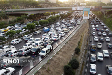 رئیس پلیس راه راهور فراجا از ثبت تردد ۶۰ هزار خودرو در آزادراه تهران ـ شمال خبر داد