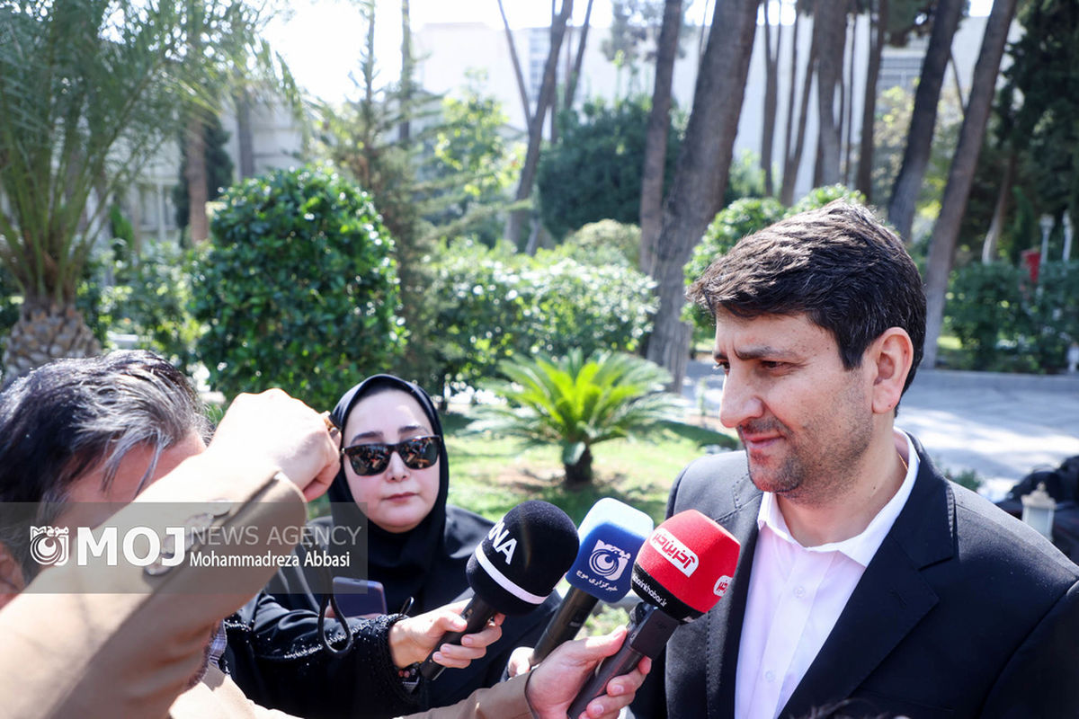 حاشیه جلسه هیات دولت - ۱۸مهر