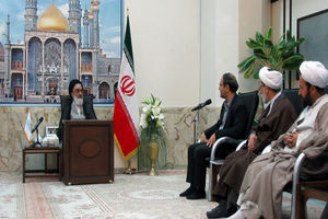 از وارداتی که به خودکفایی جامعه ضربه می زند، پرهیز شود