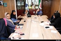 نرگس آبیار: برای انتشار فرهنگنامه اسارت کوتاهی نمی کنم / آباد: به ده نمکی گفتم هزینه چاپ کتاب را می دهم