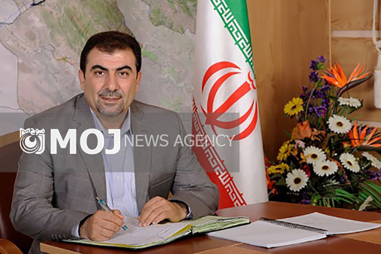 استانداری لرستان پرونده پزشکی جوان مبتلا به بیماری پروانه ای را پیگیری می کند
