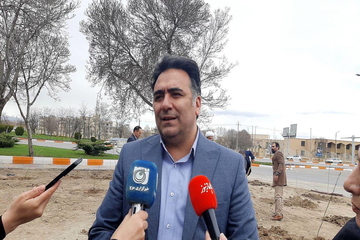 کیومرث سفیدی
