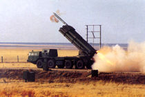 یمنی ها مواضع مزدوران سعودی را هدف موشک قرار دادند