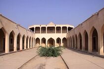 مرمت مدرسه تاریخی جزیره هرمز 
