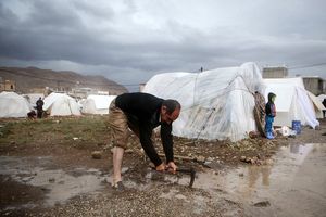 شدت بارش‌های کرمانشاه 25 هزار خانوار سرپل ذهابی را با بحران روبرو کرد/بارش‌ها تا آخر هفته ادامه دارد