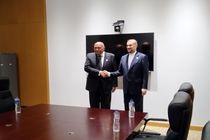 وزرای خارجه ایران و مصر ‌در گامبیا دیدار کردند