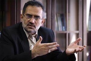 چرخ تولید هیچ کارخانه ای بخاطر بدهی مالیاتی متوقف نمی شود