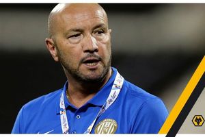 زنگا سرمربی وولورهمپتون شد