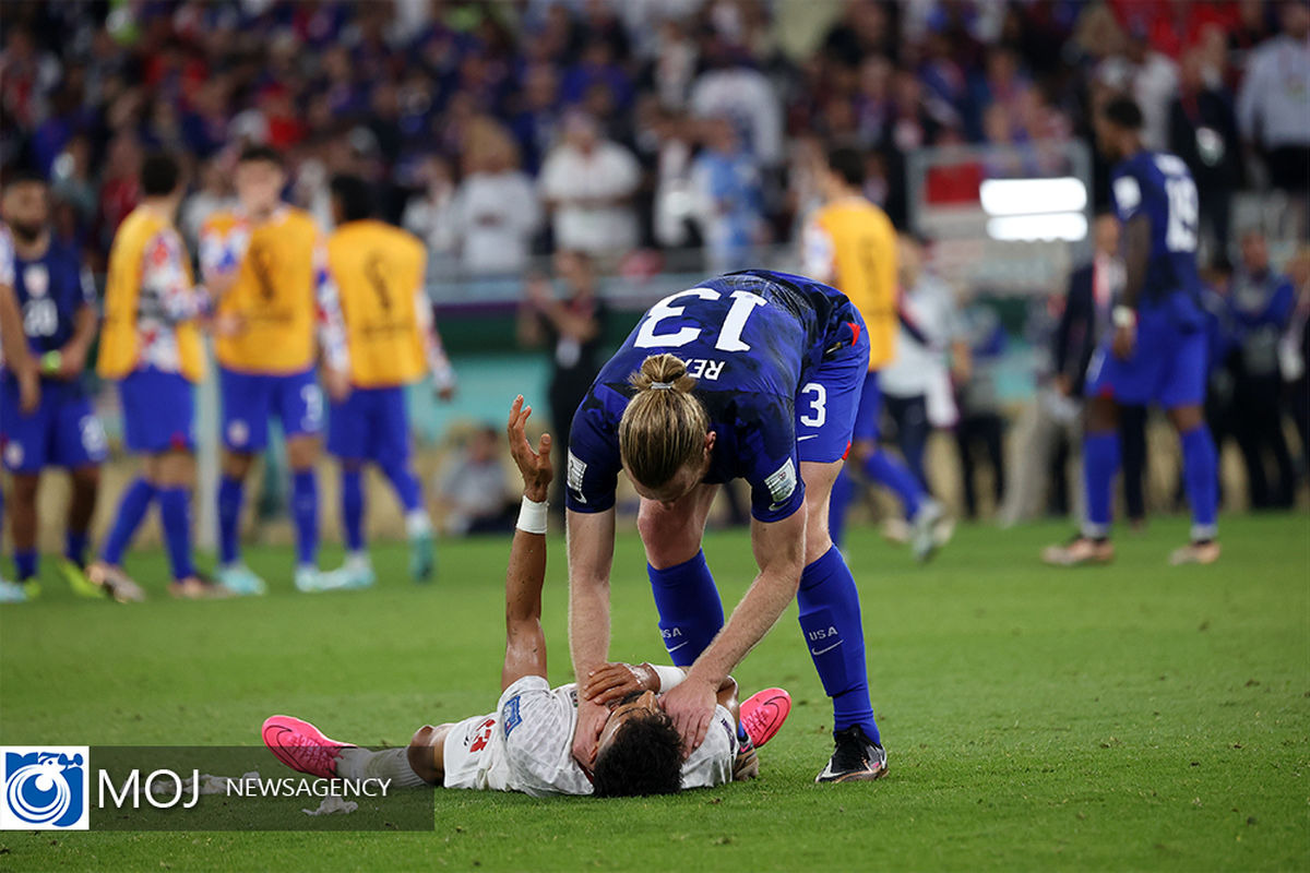 جام جهانی فوتبال - دیدار ایران و آمریکا