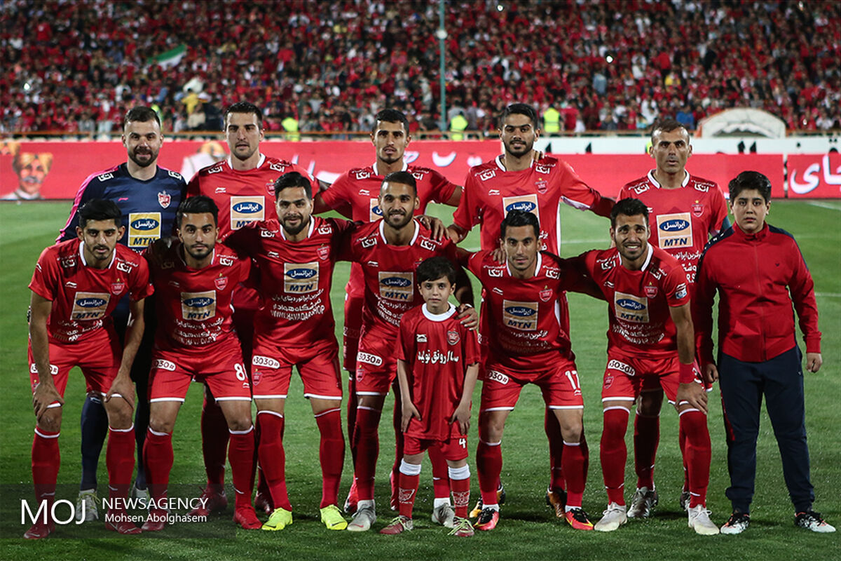 دیدار تیم های فوتبال پرسپولیس و ماشین سازی تبریز/ترکیب پرسپولیس