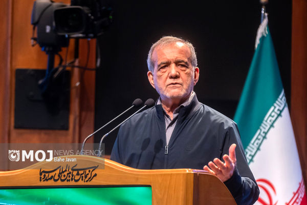 پزشکیان دستور عدم قطعی برق صنایع در مرداد و شهریور را صادر کرد