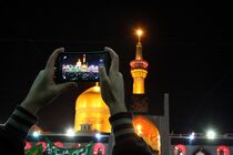 مرد چینی در حرم مطهر رضوی به دین اسلام مشرف شد