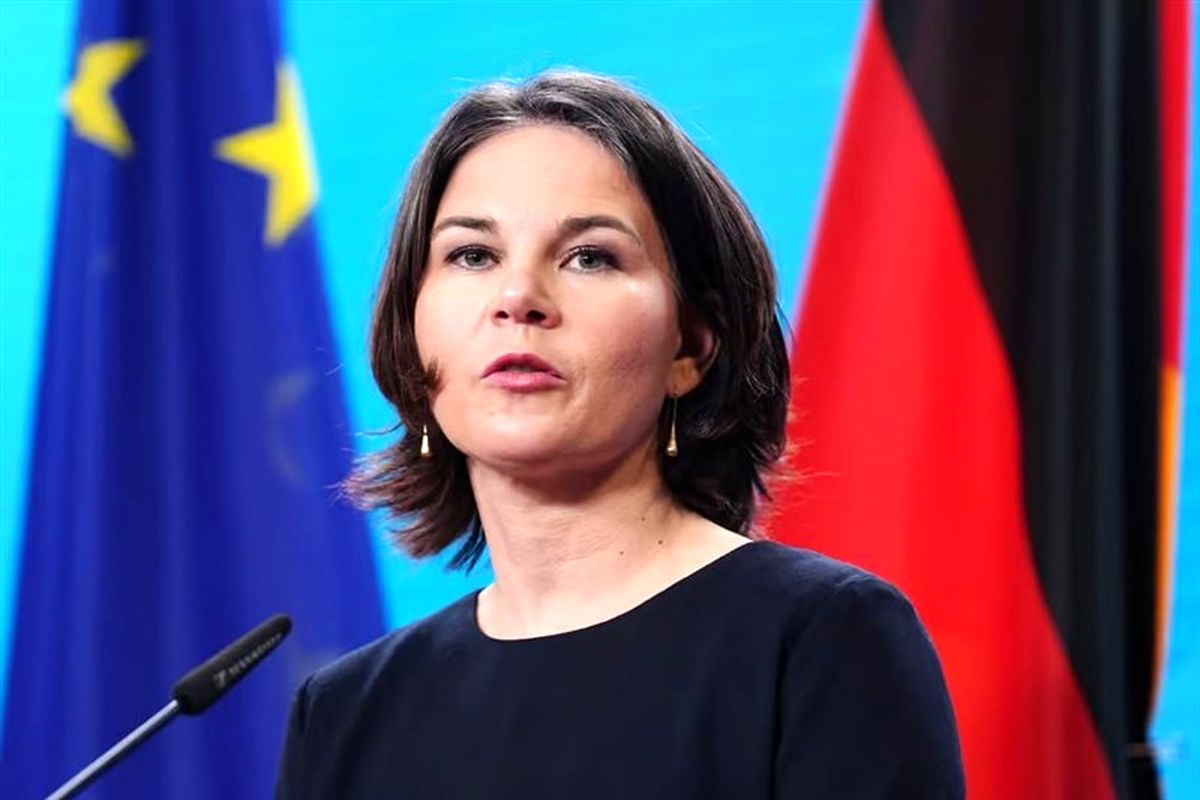 آنالنا بائربوک