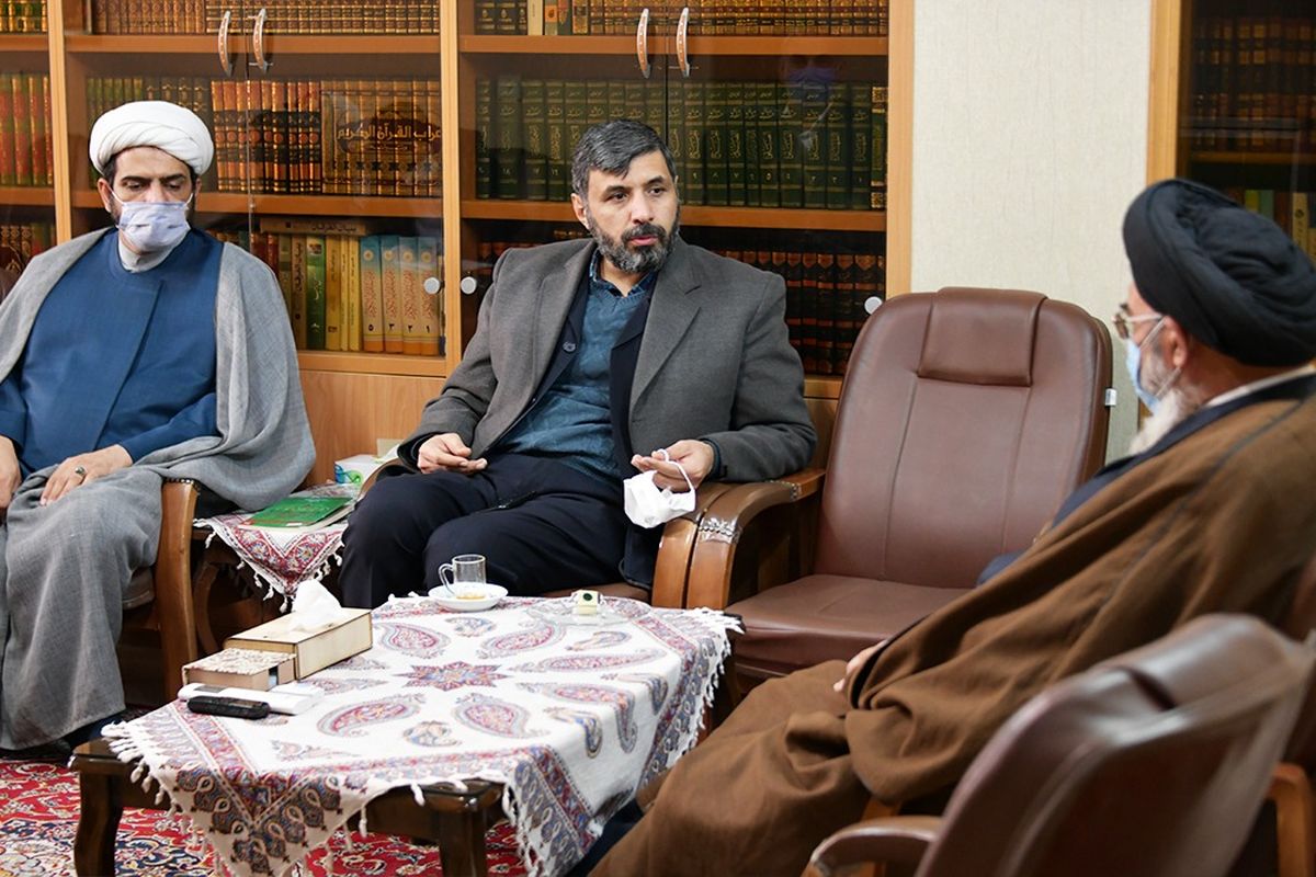 امام جمعه اصفهان