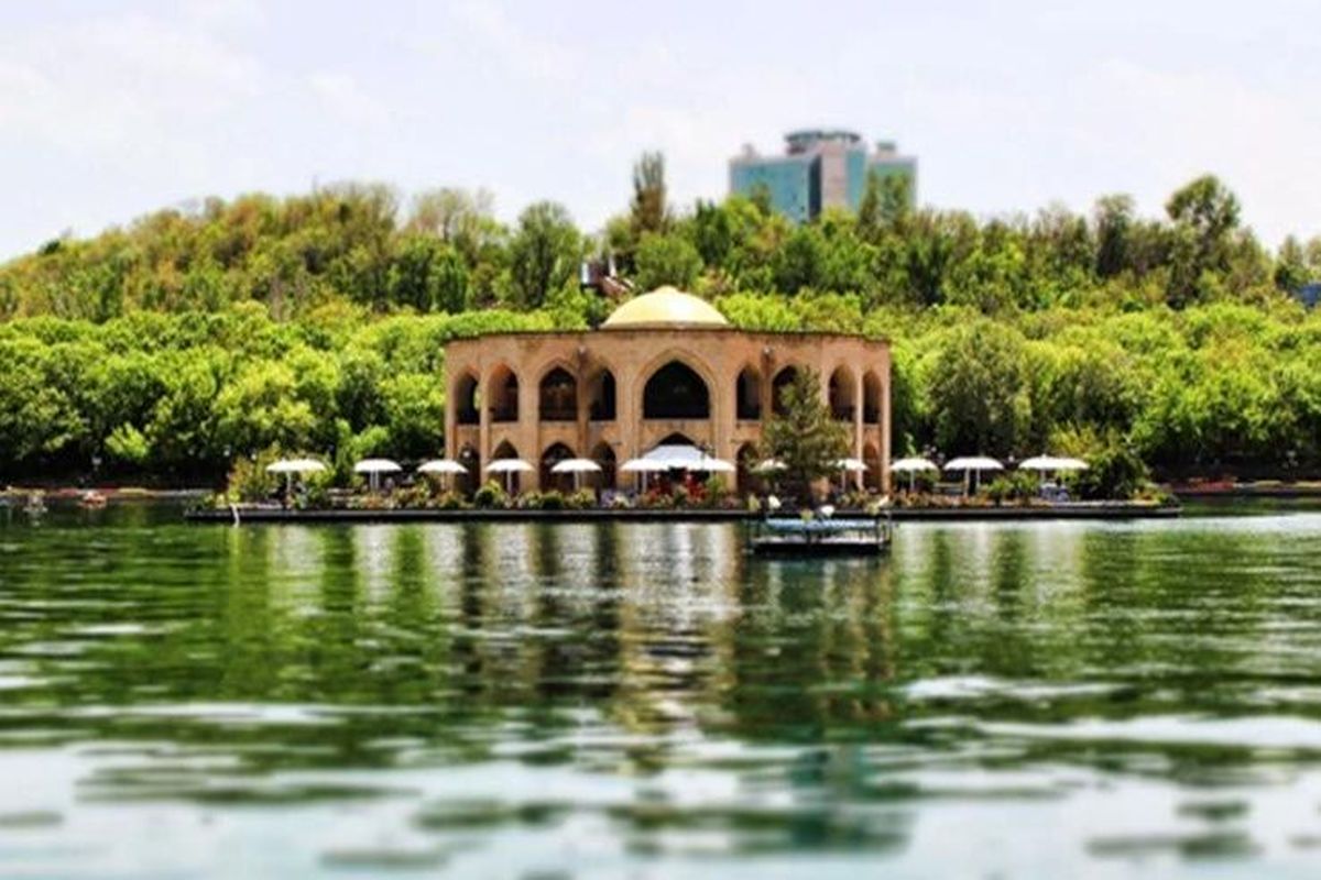 جاذبه های گردشگری