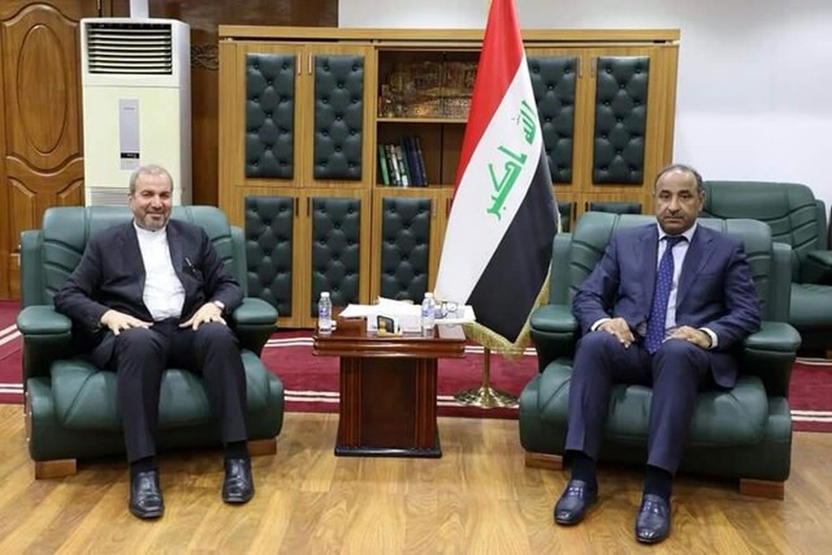 دیدار سفیر ایران با وزیر فرهنگ عراق