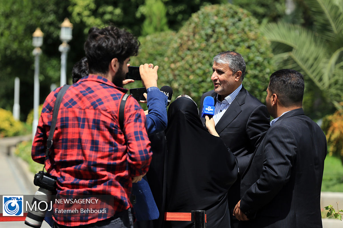 حاشیه جلسه هیئت دولت