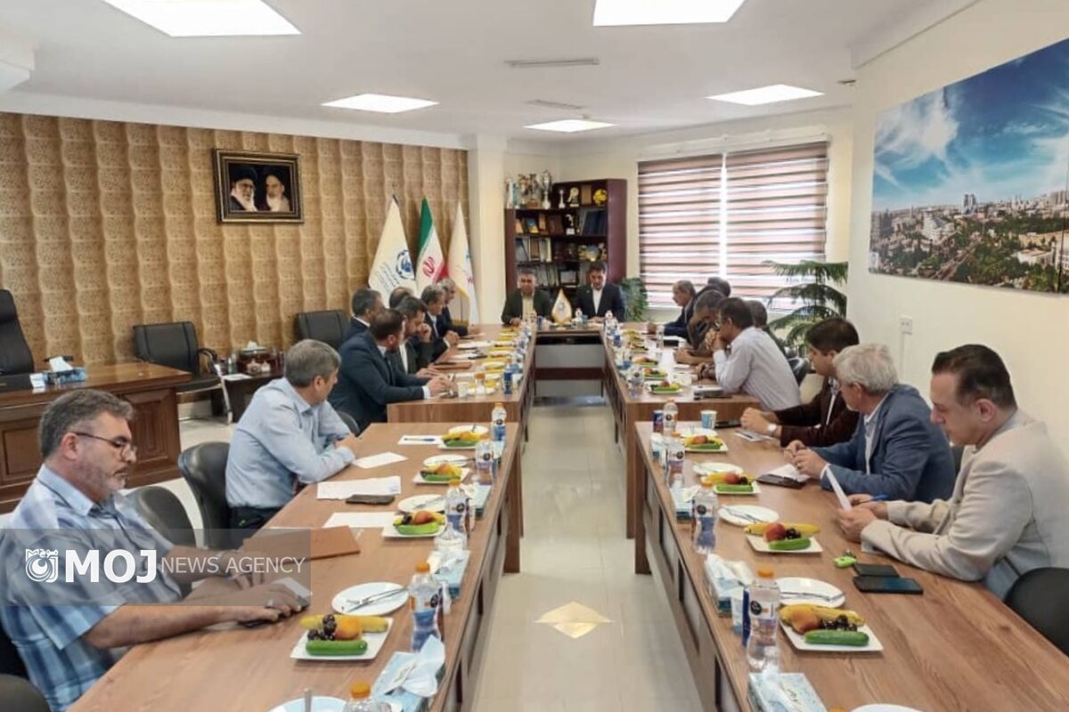 نشست جوامع صنفی کیش و دارایی