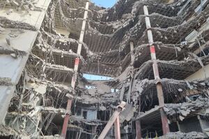 افزایش تعداد جانباختگان حادثه ریزش ساختمان متروپل به ۲۸ نفر