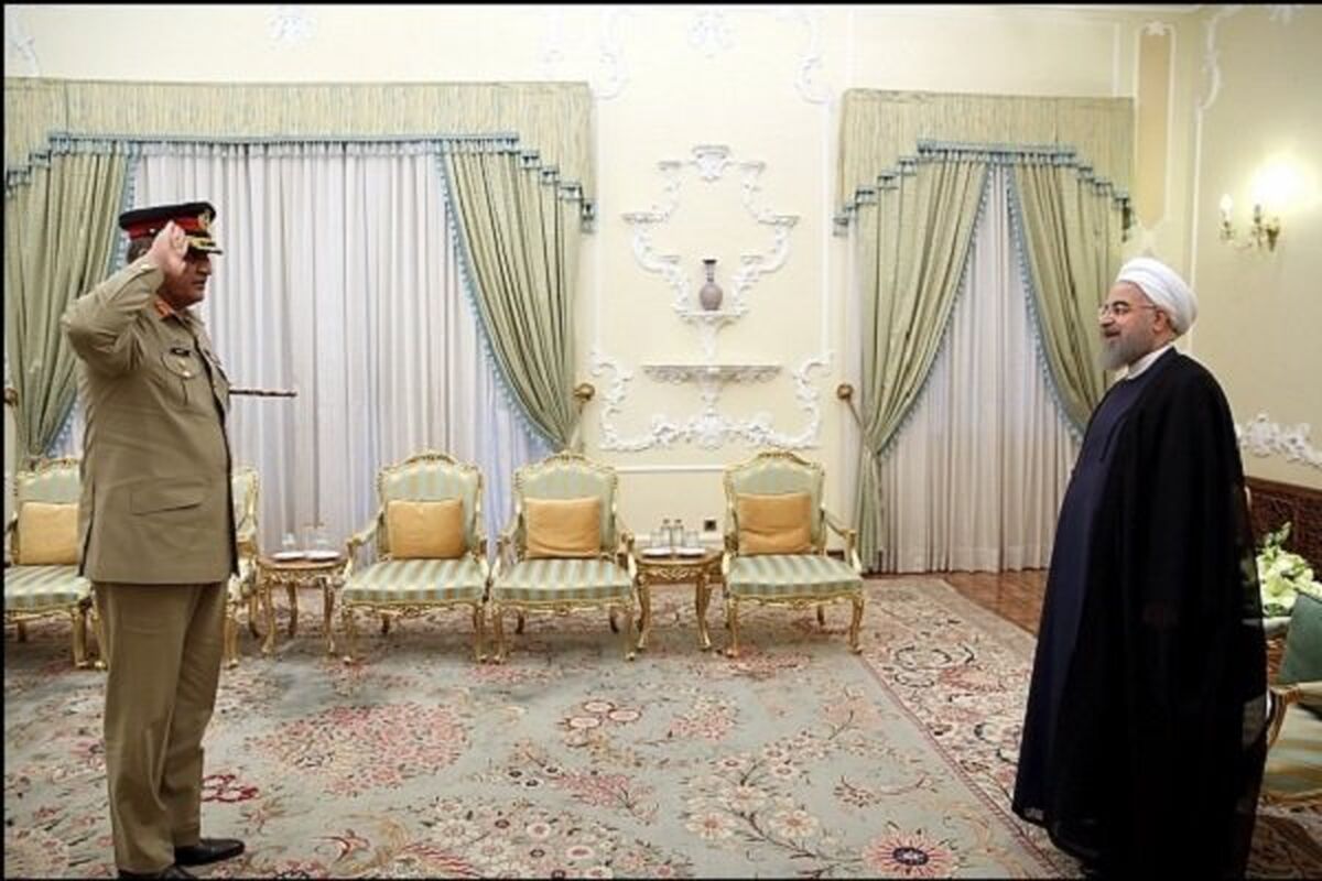 روحانی در دیدار فرمانده ارتش پاکستان