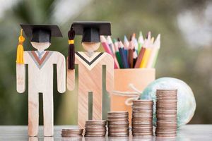 دریافت مبالغ تحت عنوان کمک به مدرسه تخلف است