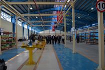 بازدید خط تولید خودروهای شاسی بلند کراس اوور و سدان استارت خورد