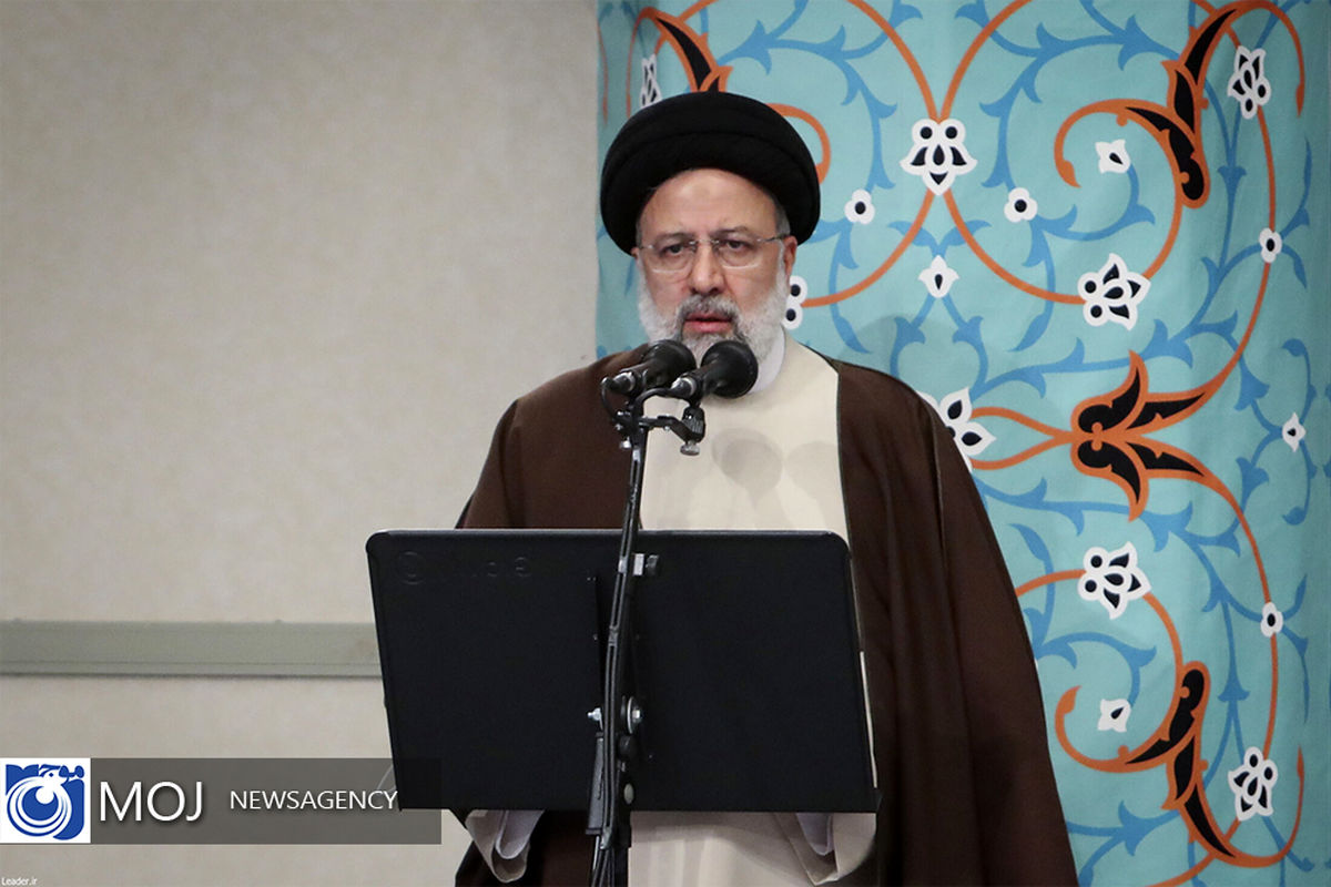 دیدار مسئولان و کارگزاران نظام با مقام معظم رهبری 