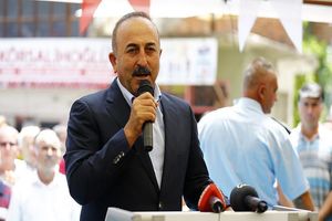 چاووش اوغلو: «پ ک ک» و جریان گولن با یکدیگر همکاری می کنند